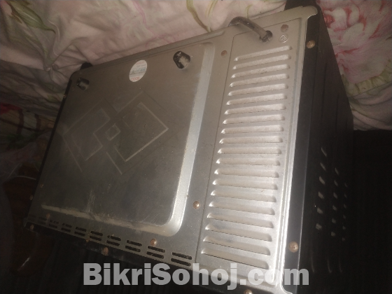 Oven